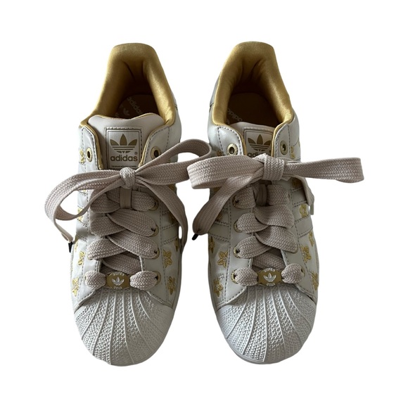 Adidas Originals Superstar Gold With Floral Embroidered Flowers. - Picture 3 of 9